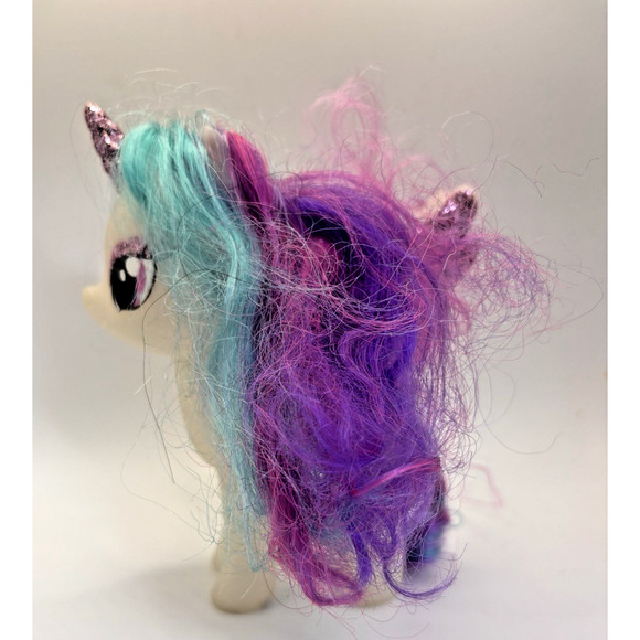 My Little Pony Princess Celestia Figure – White Alicorn w/ Glitter Wings & Rainb - Picture 2 of 6